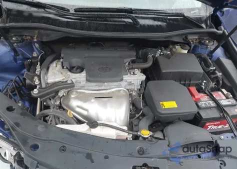 2015 Toyota Camry Se z USA, uszkodzony, nr VIN 4T1BF1FK5FU889185